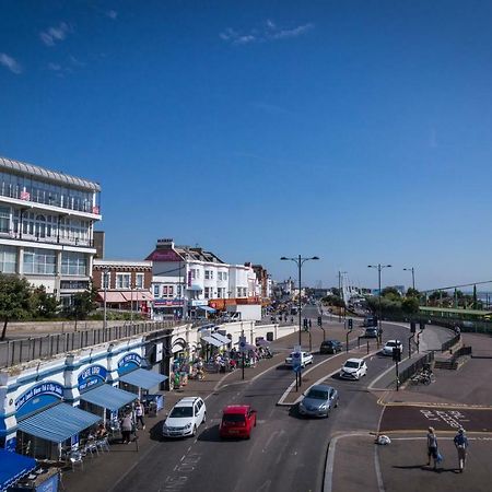 Southend Central Hotel - Close To Beach, City Centre, Train Station & Southend Airport Bagian luar foto
