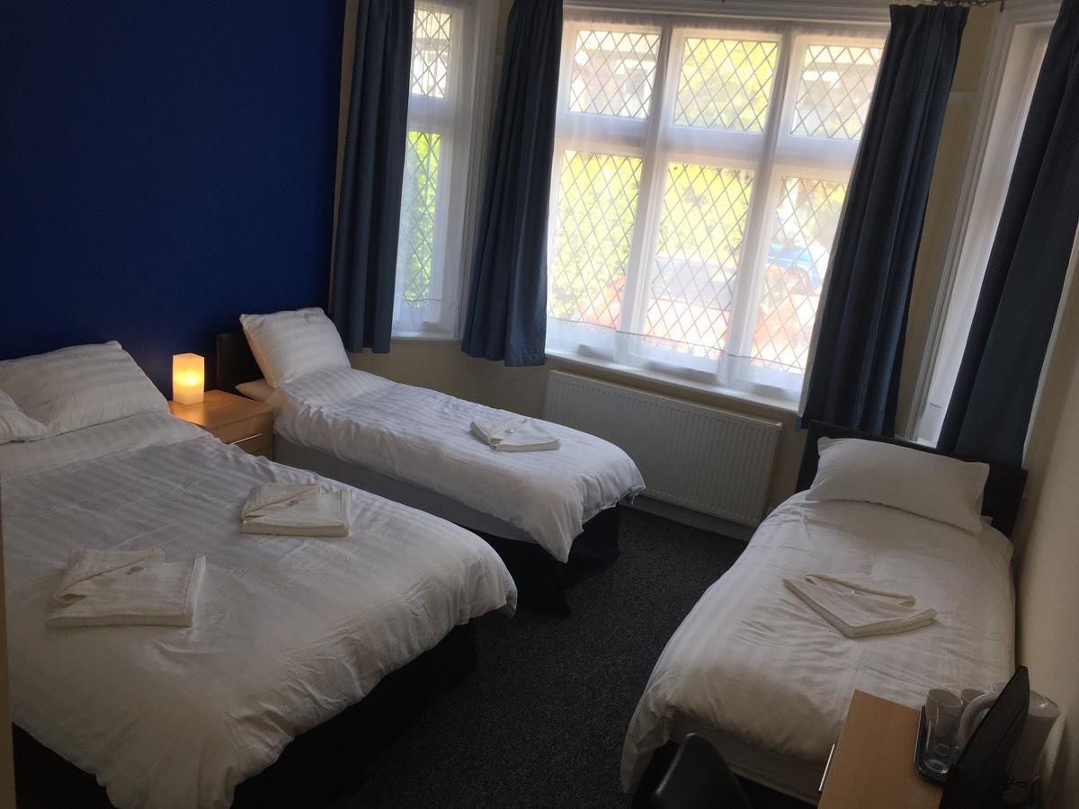 Southend Central Hotel - Close To Beach, City Centre, Train Station & Southend Airport Bagian luar foto