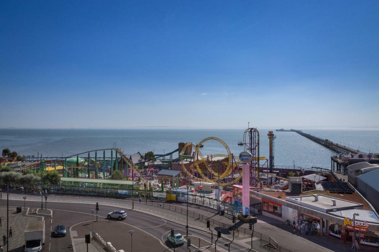 Southend Central Hotel - Close To Beach, City Centre, Train Station & Southend Airport Bagian luar foto
